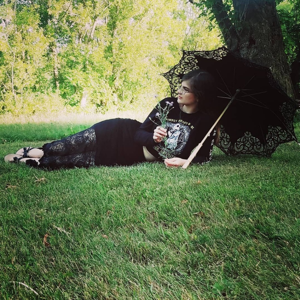 Meet your Posher, Abigail